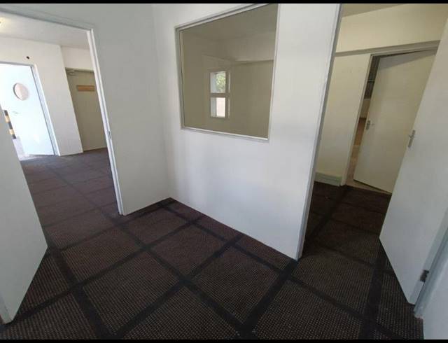 INDUSTRIAL PROPERTY TO RENT IN STORMILL